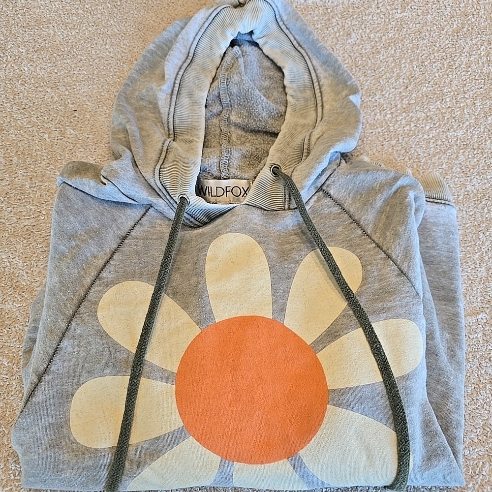 Wildfox Daisy Hoodie Sweatshirt Oversized Gray Faded Look Wide 3/4 Sleeve Sz S - Picture 14 of 14